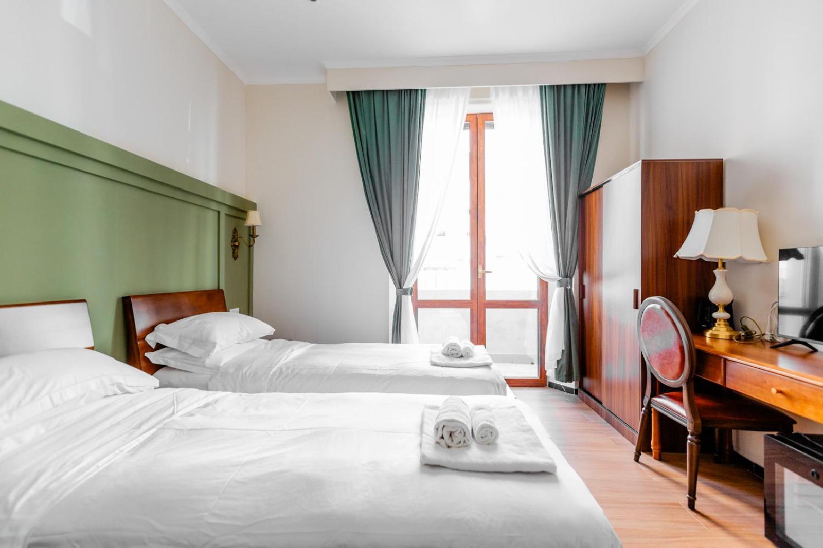 Modi Hotel Livorno Exterior photo